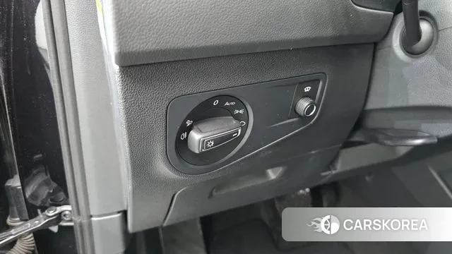 Volkswagen Tiguan second Generation 2022 Черный из Кореи, фото 6