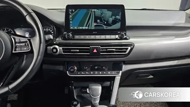 Kia Seltos 2022 Белый из Кореи, фото 6