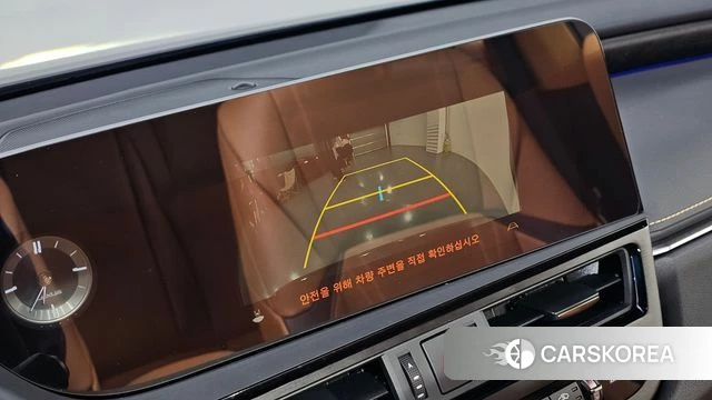 Lexus ES300h 7th generation 2023 Серый из Кореи, фото 6