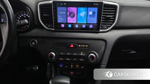 Kia Sportage The Bold 2020 Серебристо-серый из Кореи, фото 6