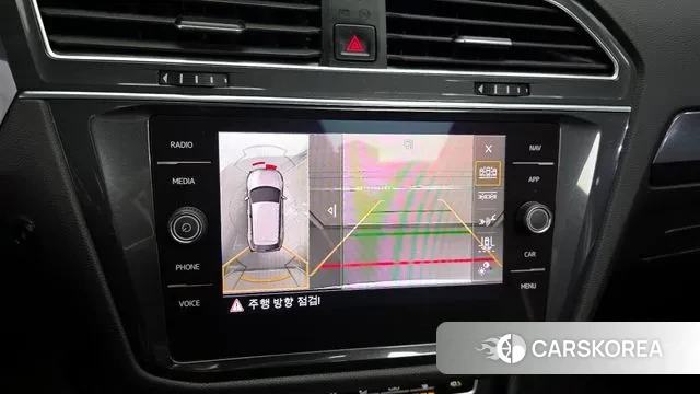 Volkswagen Tiguan Allspace 2020 Белый из Кореи, фото 6