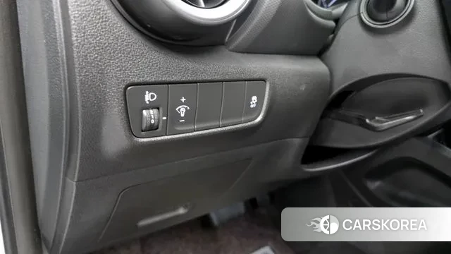 Hyundai The New Kona 2021 Серебряный из Кореи, фото 6