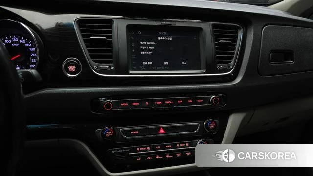 Kia The New Carnival 2018 Белый из Кореи, фото 6