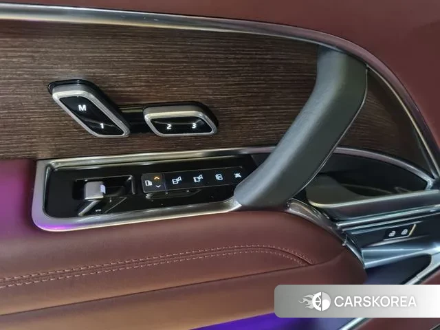 Land Rover Range Rover 5th Generation 2023 Черный из Кореи, фото 6