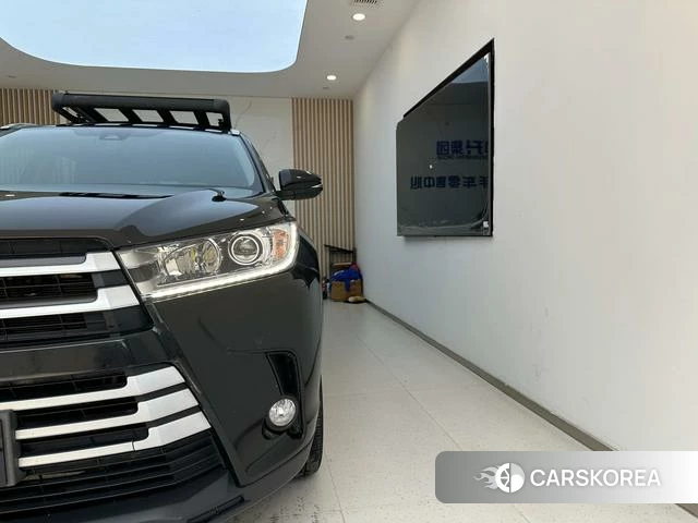 Toyota Highlander 2021 Черный из Китая, фото 6