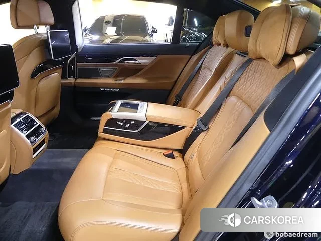 BMW 7 Series (G11) 2018 Синий из Кореи, фото 6