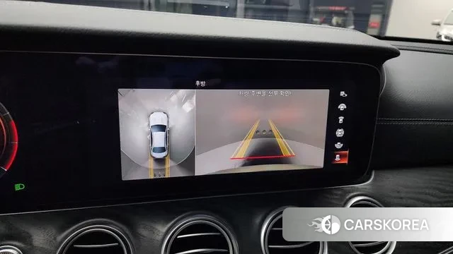 Mercedes-Benz E-Class W213 2022 Белый из Кореи, фото 6