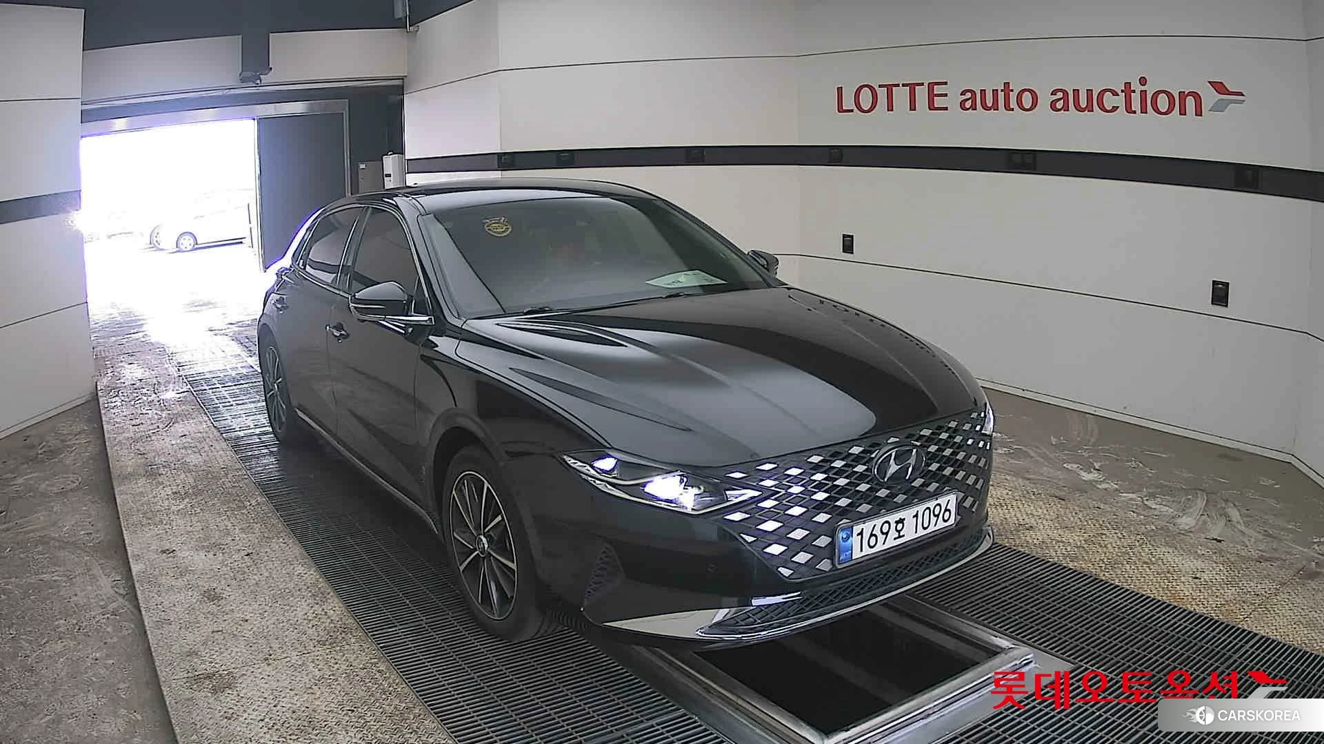 Hyundai Grandeur 2022 Черный из Кореи, фото 6