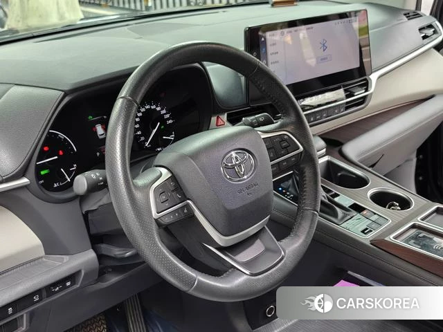 Toyota Grevia 2023 Черный из Китая, фото 6