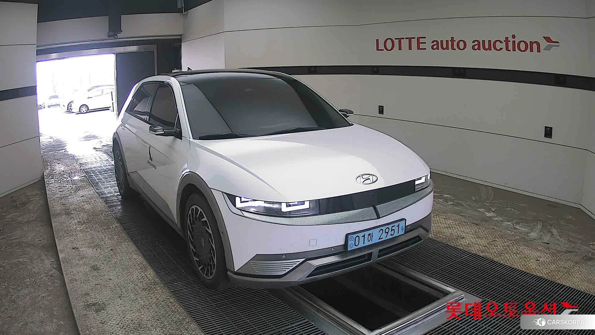 Hyundai IONIQ 5 2022 Atlas White из Кореи, фото 6