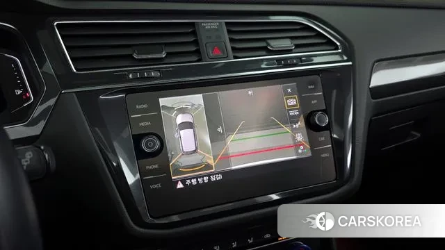 Volkswagen Tiguan Allspace 2020 Белый из Кореи, фото 6