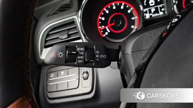 Ssangyong Tivoli Armor 2018 Белый из Кореи, фото 6