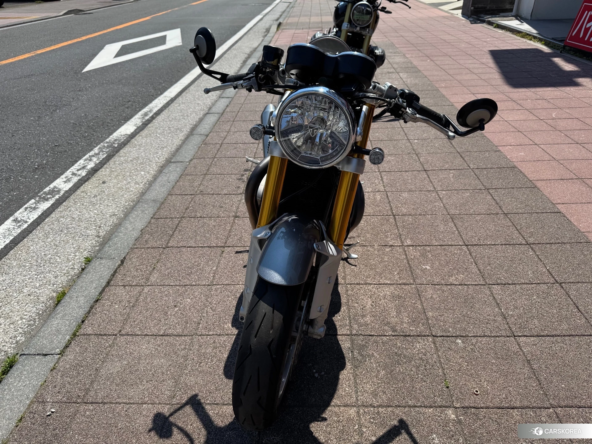 Triumph THRUXTON 1200R id 4347669 из Японии 6