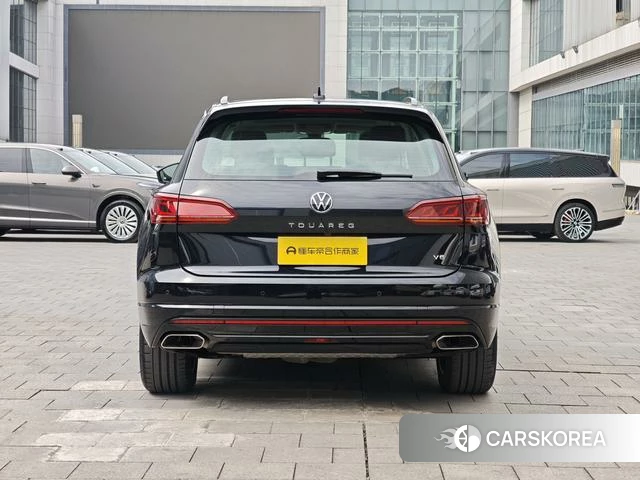Volkswagen Touareg 2021 Черный из Китая, фото 6