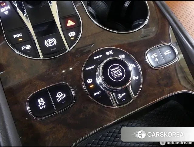 Bentley Bentayga 2020 Белый из Кореи, фото 6