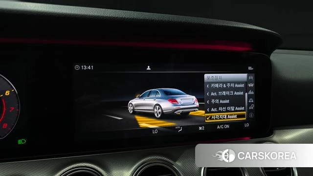 Mercedes-Benz E-Class W213 2018 Серебряный из Кореи, фото 6