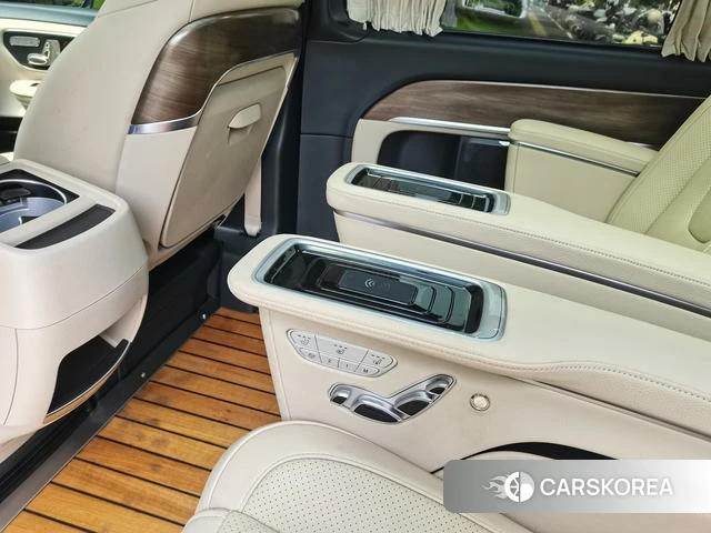 Mercedes-Benz V-class 2022 Темно-серый из Китая, фото 6