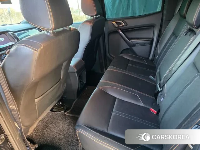 Ford Ranger 3rd Generation 2022 Черный из Кореи, фото 6