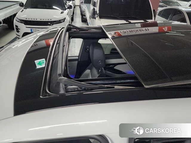 Land Rover Range Rover Evoque 2nd Generation 2025 Белый из Кореи, фото 6