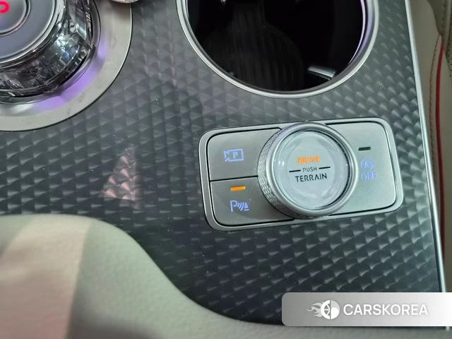 Genesis GV80 Coupe 2023 Белый из Кореи, фото 6