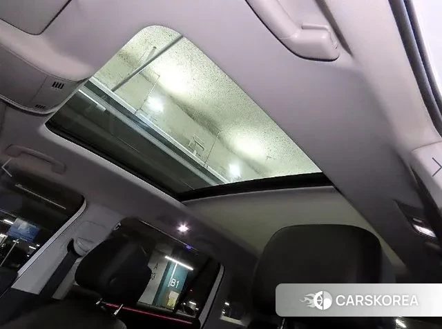 Volkswagen Tiguan second Generation 2023 Белый из Кореи, фото 6