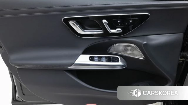 Mercedes-Benz E-Class W214 2025 Черный из Кореи, фото 6