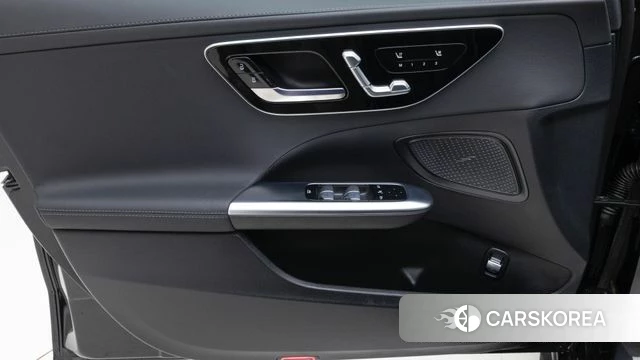 Mercedes-Benz C-Class W206 2025 Черный из Кореи, фото 6