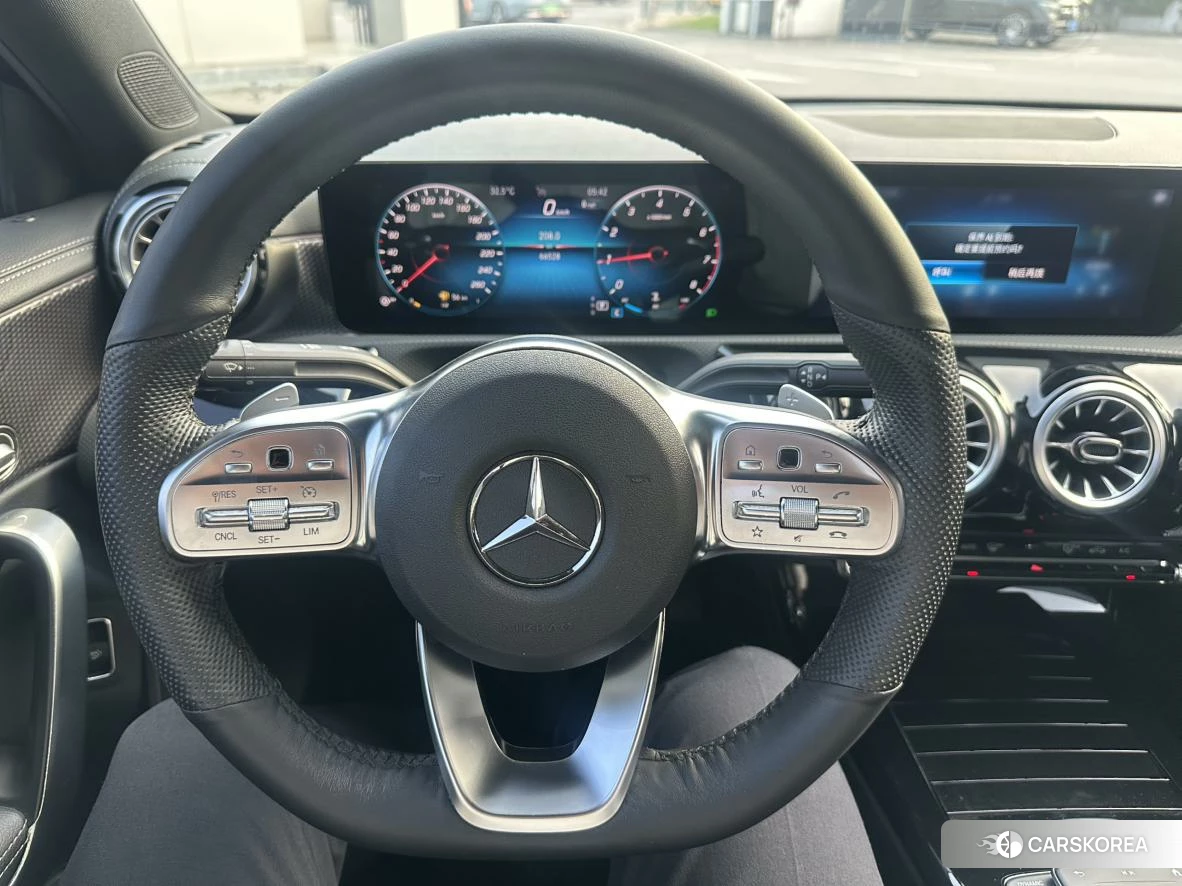 Mercedes-Benz Class A 2021 Синий из Китая, фото 6