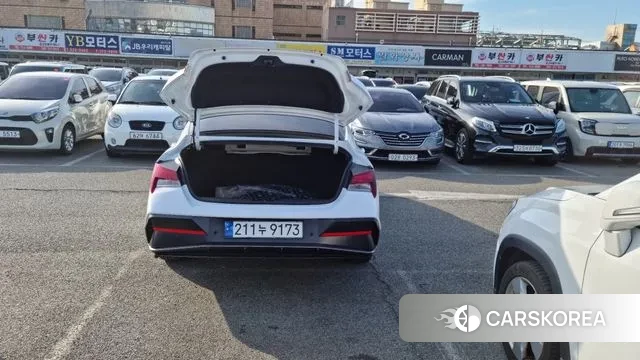 Hyundai The New Avante (CN7) 2023 Белый из Кореи, фото 6