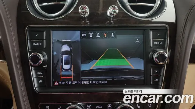 Bentley Bentayga 2018 Черный из Кореи, фото 6