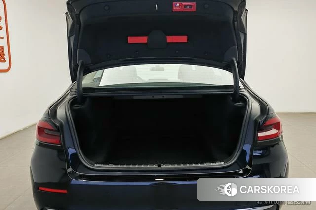 BMW 5 series 2022 Черный из Китая, фото 6