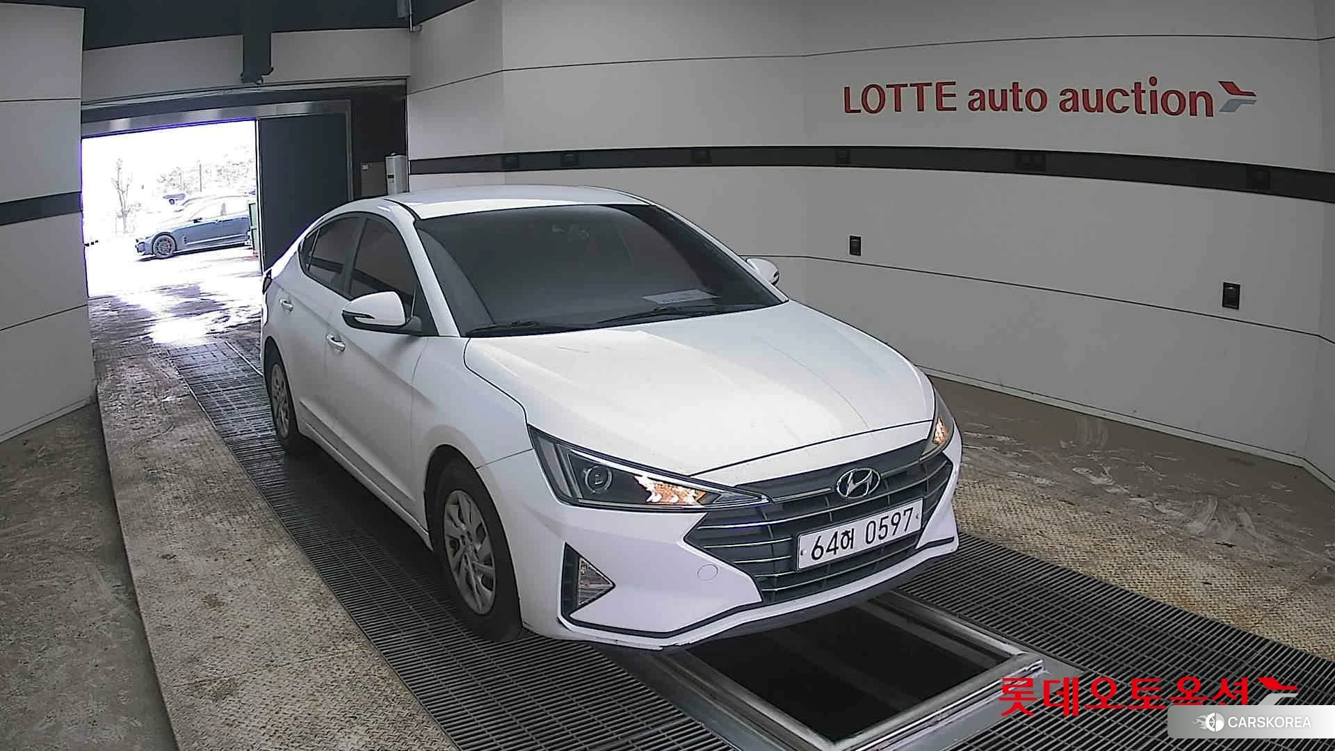 Hyundai Avante 2020 Polar White из Кореи, фото 6