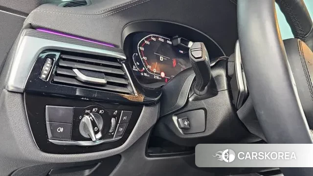 BMW 6 Series GT (G32) 2024 Белый из Кореи, фото 6