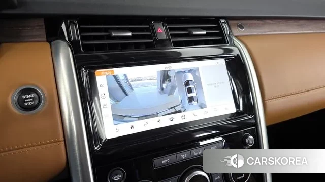 Land Rover Discovery 5 2018 Черный из Кореи, фото 6