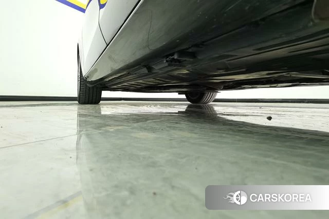 Mercedes-Benz E-class id 4208330 из Китая 6