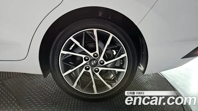 Hyundai The New Avante AD id 2695856 из Кореи 6