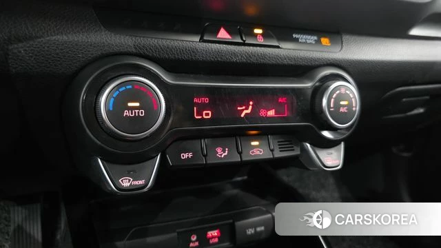 Kia Stonic 2020 Серый из Кореи, фото 6