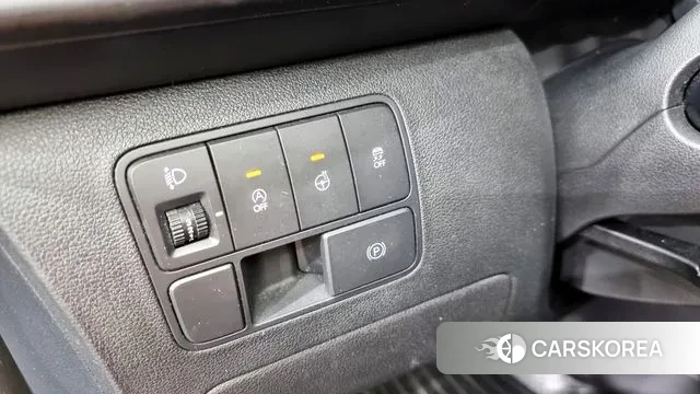 Hyundai Staria 2022 Серебряный из Кореи, фото 6