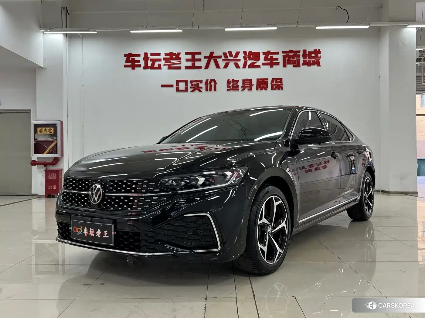 Volkswagen Passat 2026 Черный из Китая, фото 6