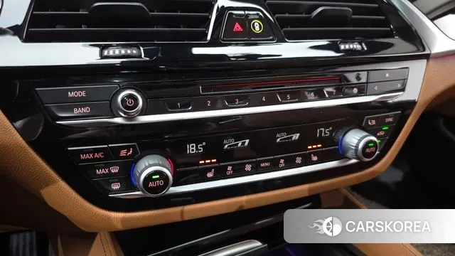 BMW 5 Series (G30) 2018 Серый из Кореи, фото 6