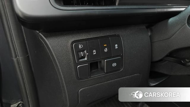 Hyundai Staria 2023 Серый из Кореи, фото 6