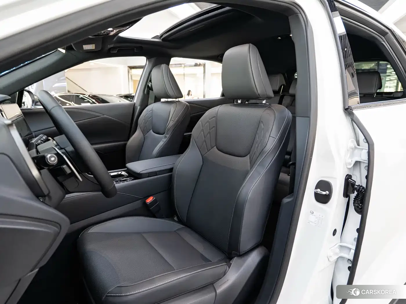 Lexus RX 2026 Белый из Китая, фото 6