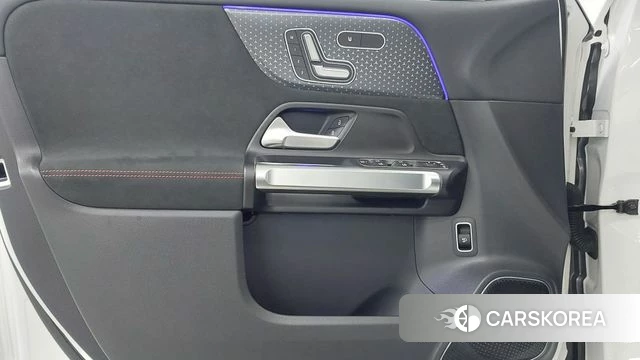 Mercedes-Benz EQB X243 2025 Белый из Кореи, фото 6