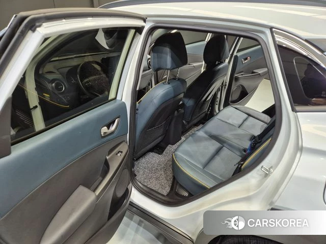 Hyundai Kona Hybrid 2020 Белый из Кореи, фото 6