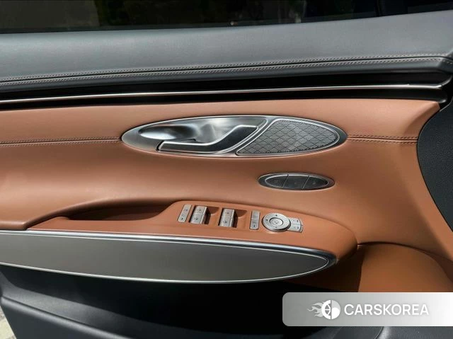 Genesis GV70 2024 Черный из Кореи, фото 6