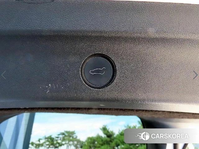 Tesla Model Y 2023 Белый из Кореи, фото 6