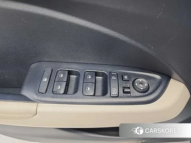 Hyundai Venue 2020 Белый из Кореи, фото 6