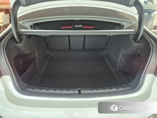 BMW 3 Series (G20) 2021 Белый из Кореи, фото 6