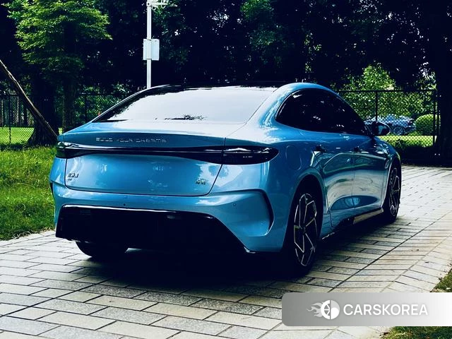 BYD seal 2023 Синий из Китая, фото 6
