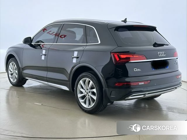 Audi Q5L 2024 Черный из Китая, фото 6